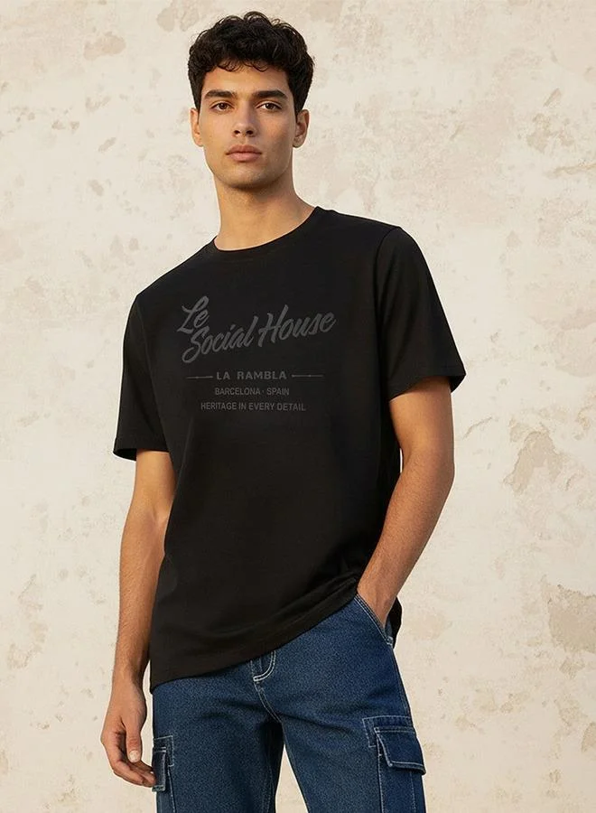 سبلاش فيڤ Basic Slim Fit Crew Neck Short Sleeves Typographic Print T shirt