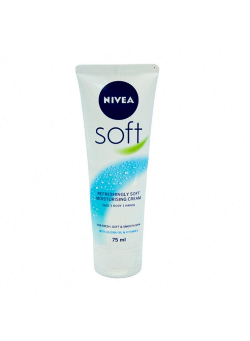 Nivea Soft Refreshing Soft Moisturisng Tube 75Ml