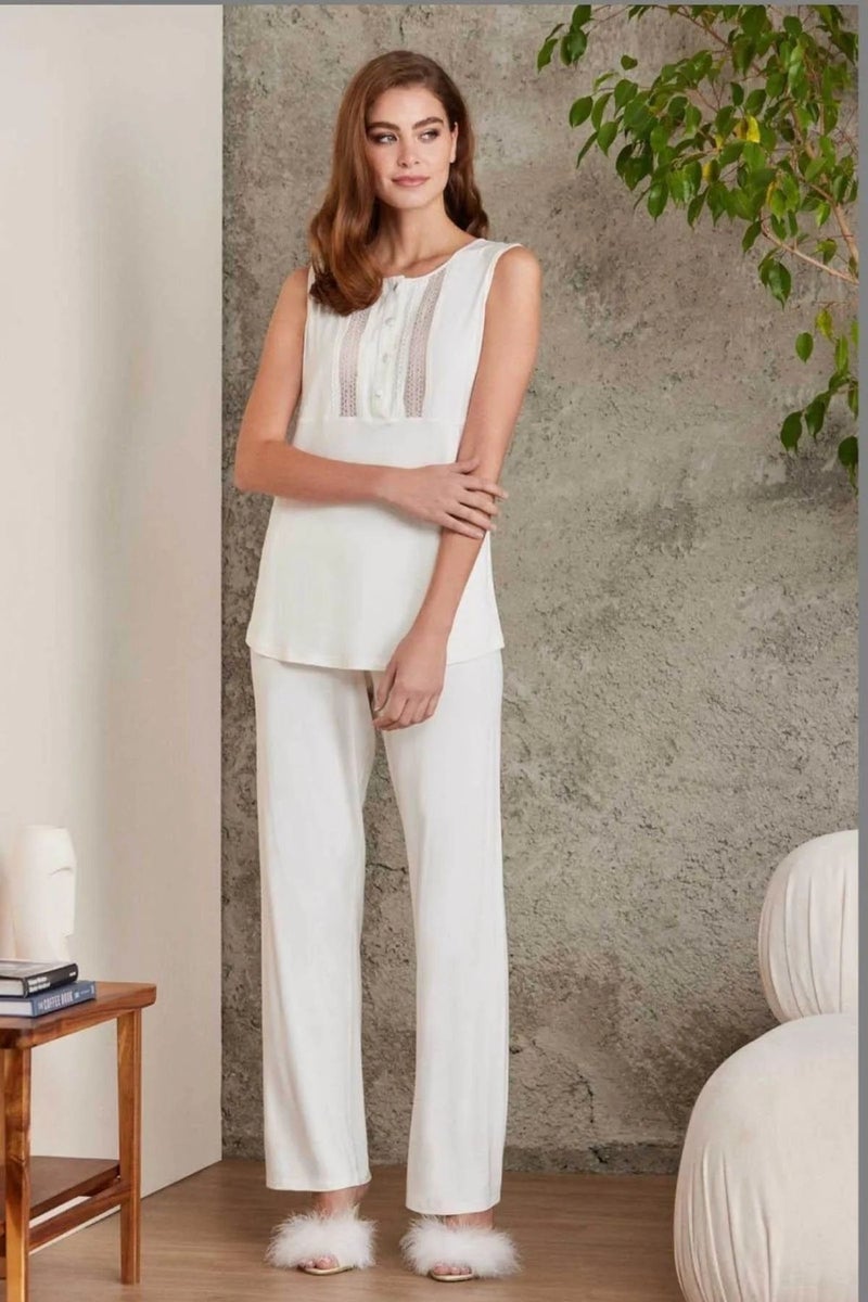 pierre cardin 2800 Women's Combed Cotton Lace Pajama Set with Dressing Gown - Ecru - Image 2