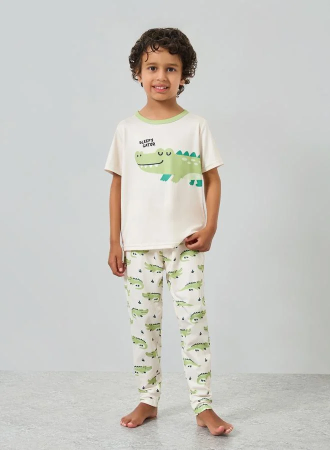 Styli Boys Graphic Print Short Sleeve T-Shirt With Pyjama Set