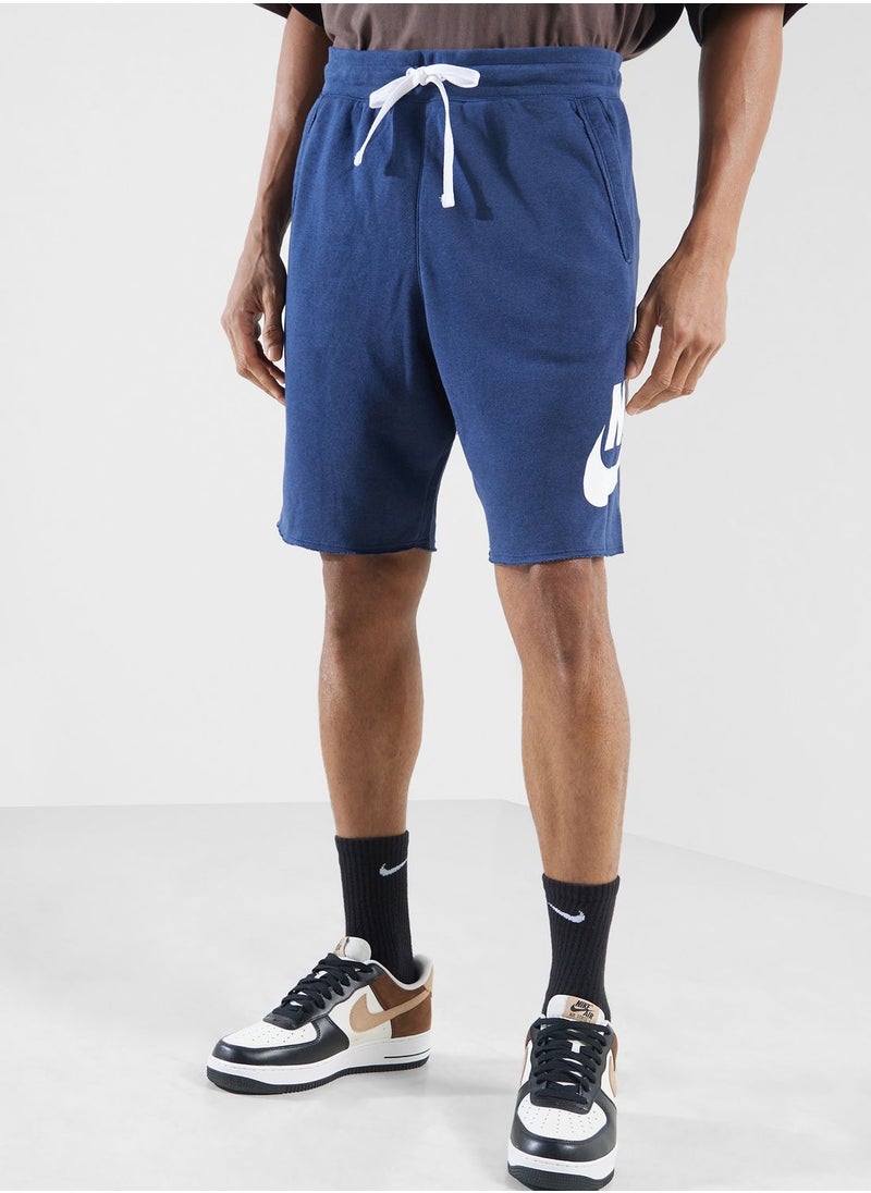 Nike - Club Alumni Shorts - Image 1