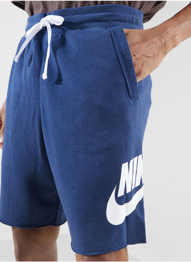 Nike - Club Alumni Shorts - Image 1