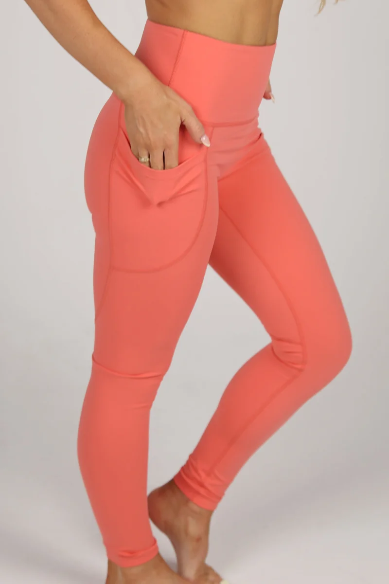 SWTZ Sculpted Side Pocket Leggings