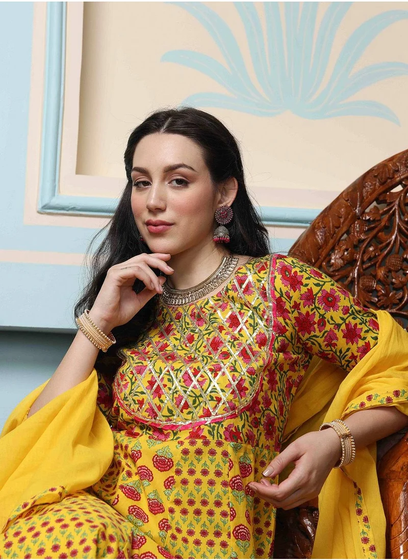 ISHIN Regular Fit Embellished Pattern Round Neck Neck Three-Quarter Sleeve Mustard Colour Knitted Cotton Kurta Set for Women with Mid-Rise Closure - A Must-Have for Every Wardrobe