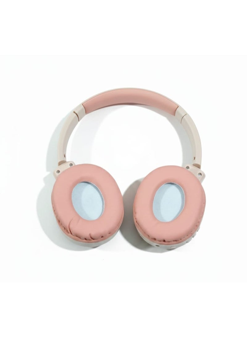 The GX-2 headphones deliver a powerful audio experience with deep, clear bass, in a comfortable, full-ear design. They support wireless connectivity and feature LED lighting. - Image 2