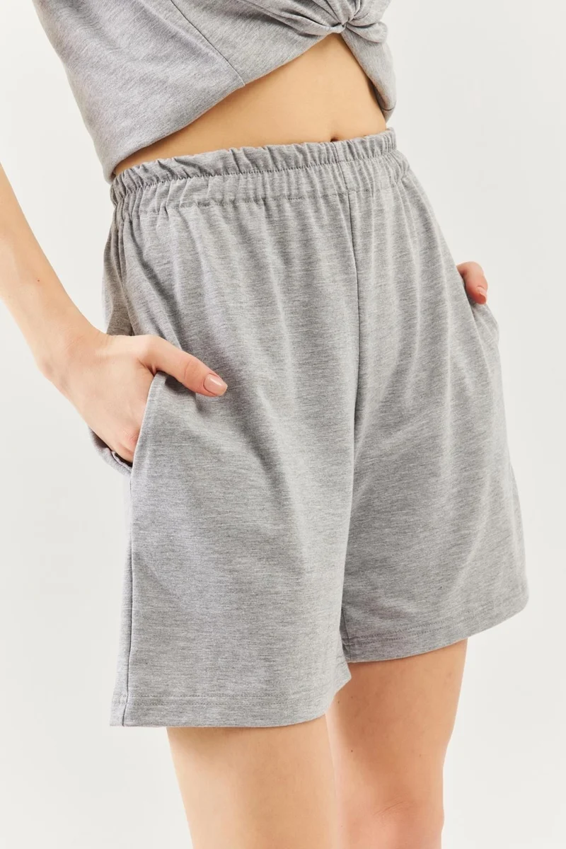 بوتيكجيز Gray Comfortable Cotton Combed Cotton Short Trendy Women's Shorts with Elastic Waist Waist Pocket