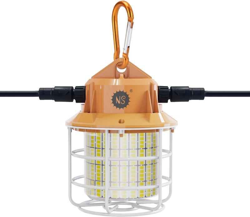 NS 60 واط ضوء عمل مؤقت LED 8700 لومن 5000 ك كشافات بناء مع غطاء واقي من الفولاذ المقاوم للصدأ وخطاف للاستخدام الداخلي والخارجي ضوء محمول قابل للتوصيل عالي السقف ورشة عمل جراج - Image 1