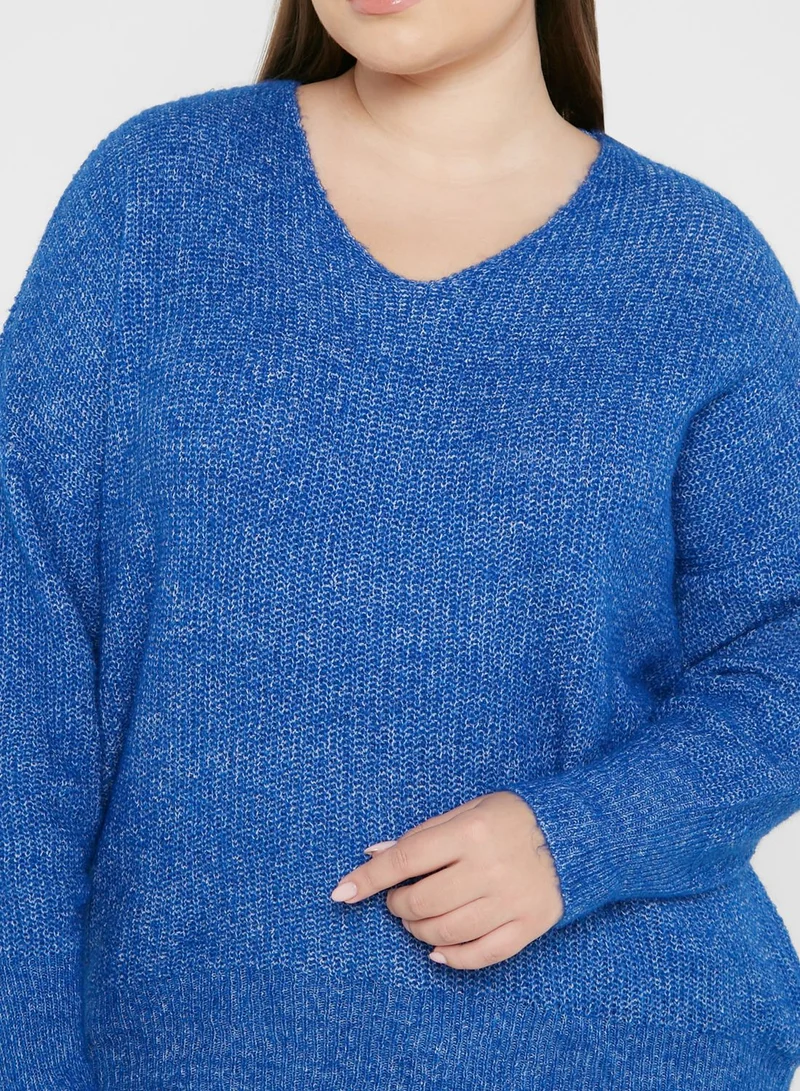 Vero Moda Curve V-Neck Knitted Sweater