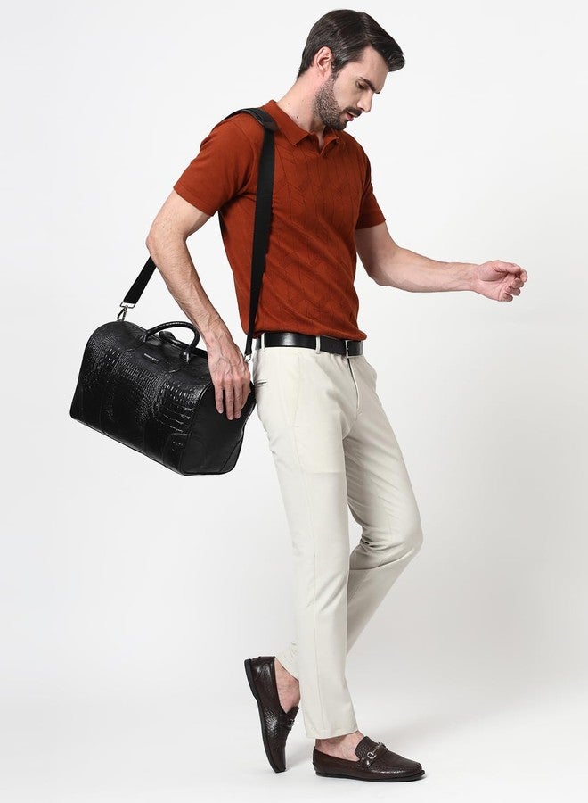 Thomas Scott Textured Medium Casual Duffel Bag - Image 2