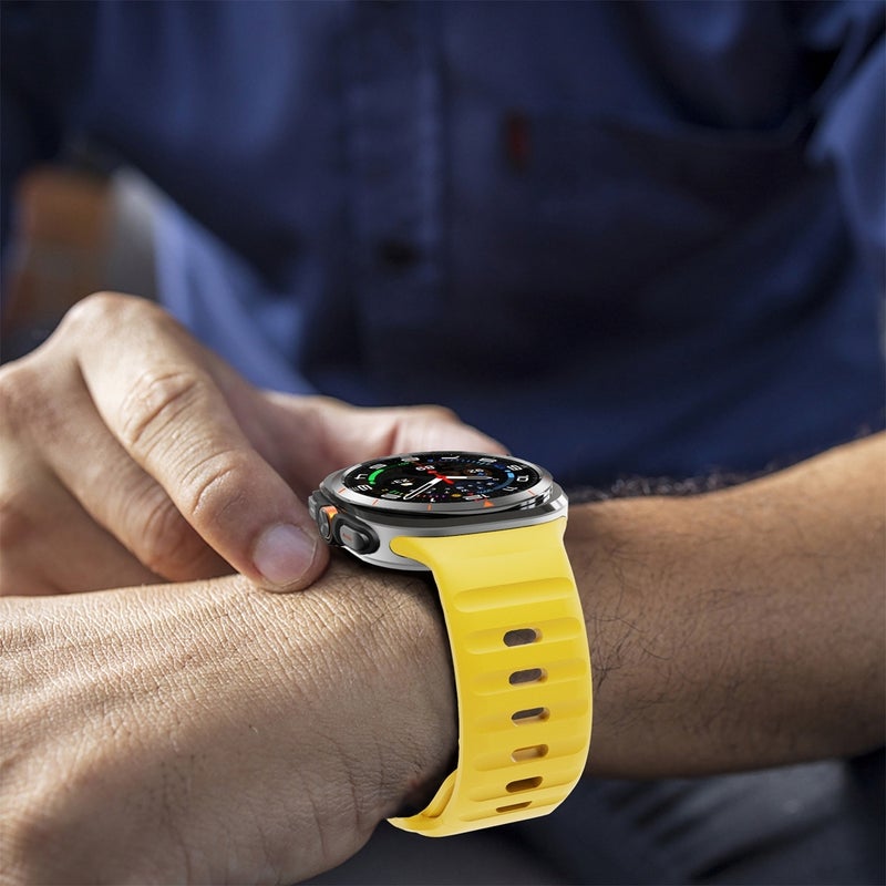 erorex For Samsung Galaxy Watch Ultra 47Mm / Ultra 2025 Wave Texture Reverse Buckle Silicone Watch Band(Yellow) - Image 5