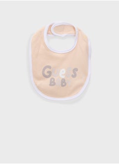 GUESS Kids  2 Pack Bodysuit, Bib, Socks & Pants Gift Set  - Image 5