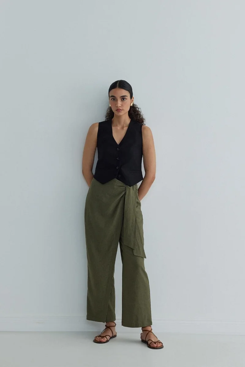 سود كوليكشن Black Gabriel Buttoned Linen Vest