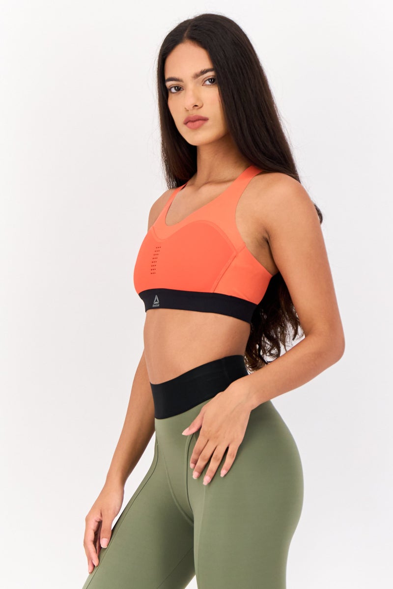 Reebok حمالة صدر رياضية للنساء مبطنة قليلاً، برتقالية - Image 2