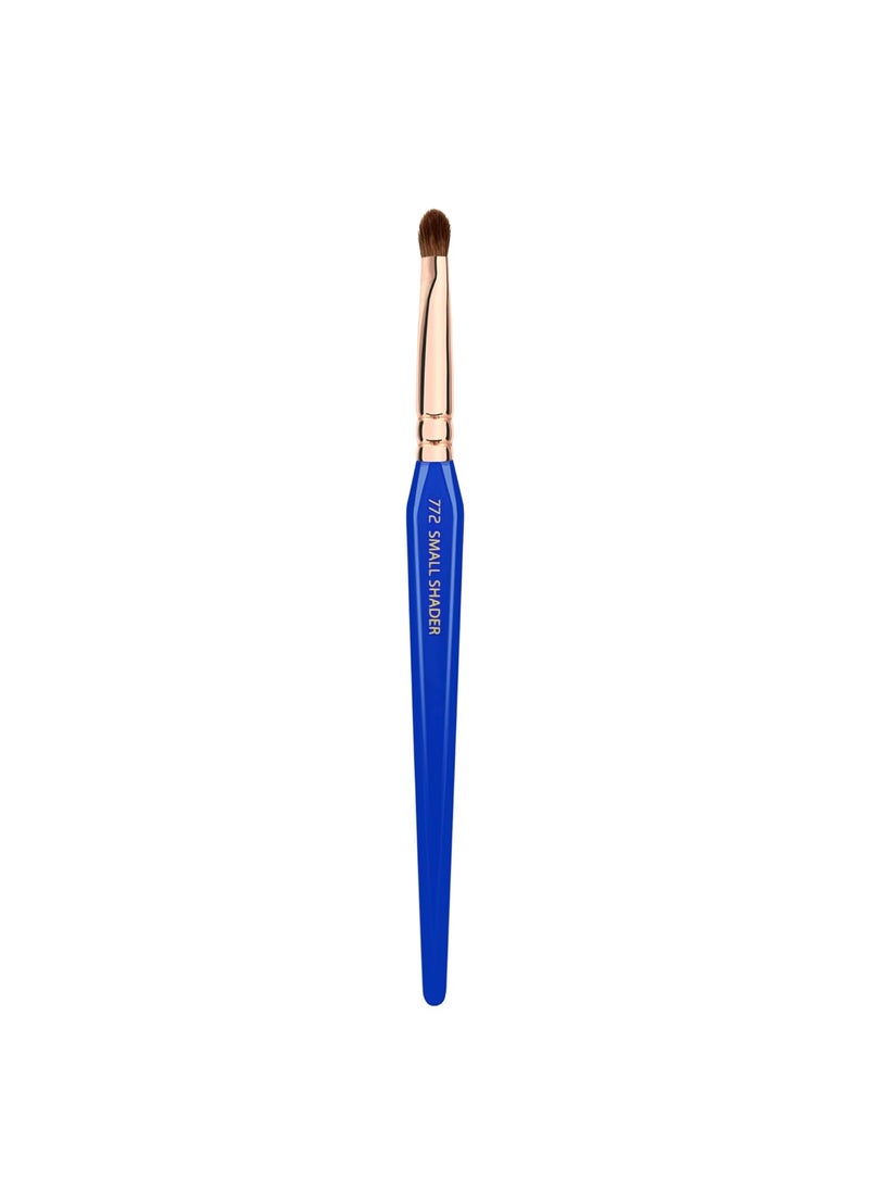 Bdellium Tools Bdellium Tools Professional Makeup Brush - Golden Triangle 772 Small Shader - With All Vegan and Soft Synthetic Fibers, For Precise & Quick Shading (Blue, 1pc) 