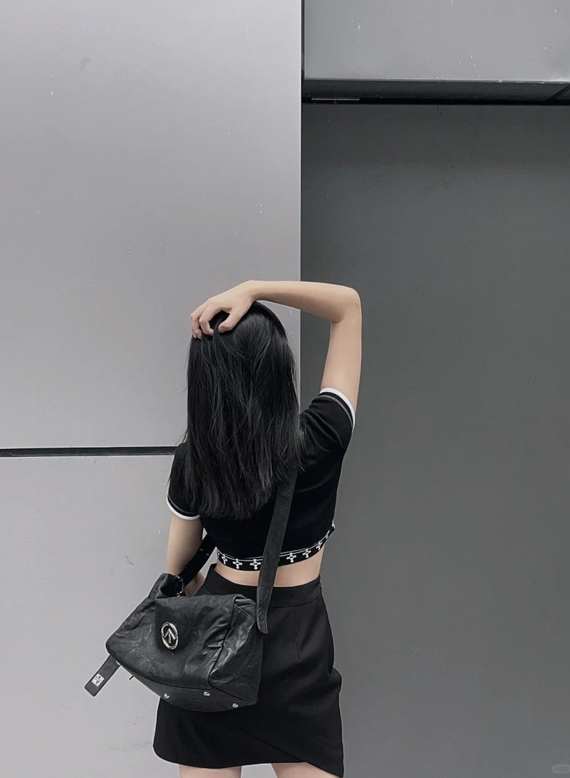 GT GROTTO Black Stone medium sized Large Capacity Shoulder Crossbody Bag Unisex - Image 2