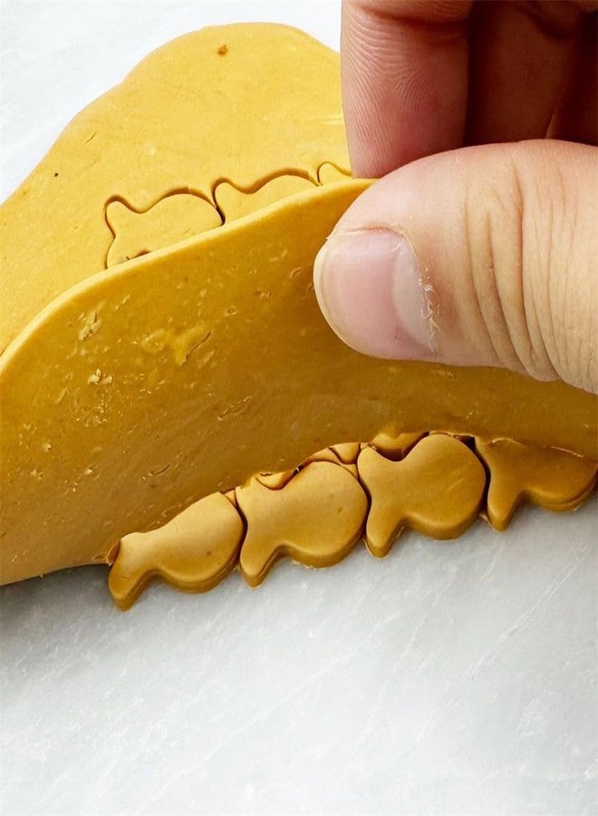 ILSSLI Gold Fish Cracker Cutter Goldfish Cookies Mold 25 Cavity Mini Fish Biscuit Cutter Stainless Steel Fish Shaped Cutter Molds for Kids DIY and Baking - Image 5