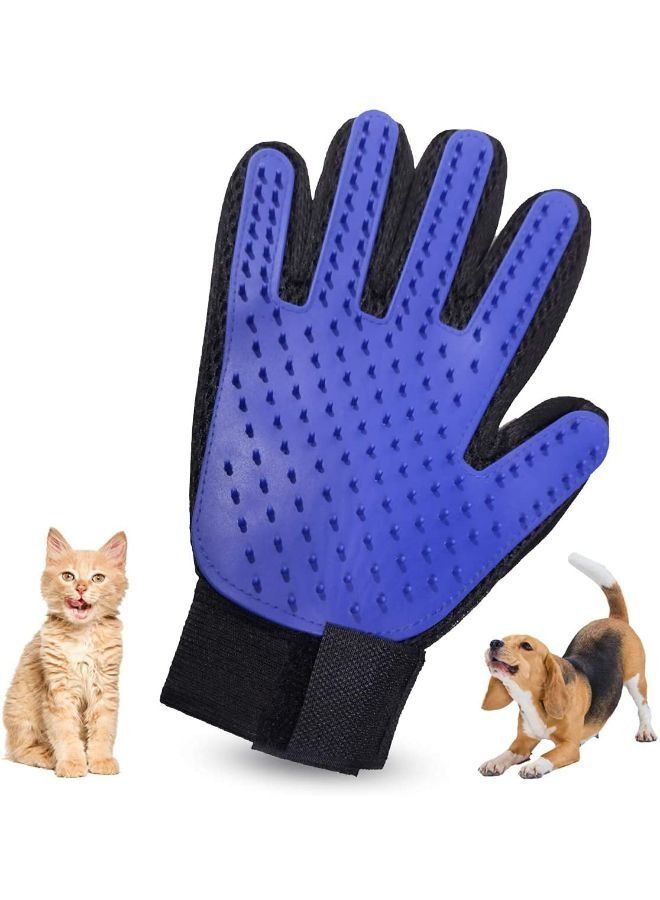 Wtrtr Deshedding Brush Glove for Pets  - Image 1