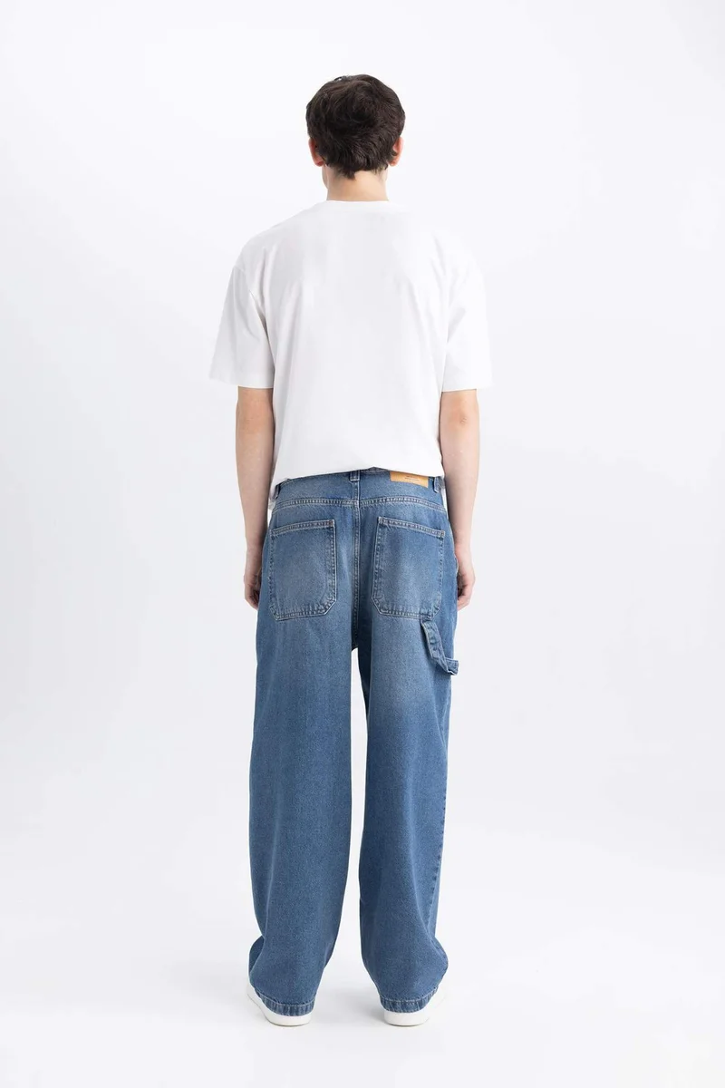 Defacto  Wide Leg Pocket Washed Jeans for Men | Best Price UAE