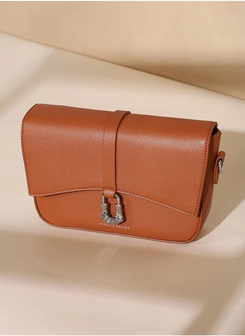 صوص هاوت The Hanging Buckle Sling Bag - Terracotta Brown