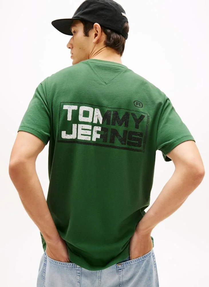 TOMMY JEANS  Back Logo Relaxed Jersey T-Shirt for Men | Best Price UAE
