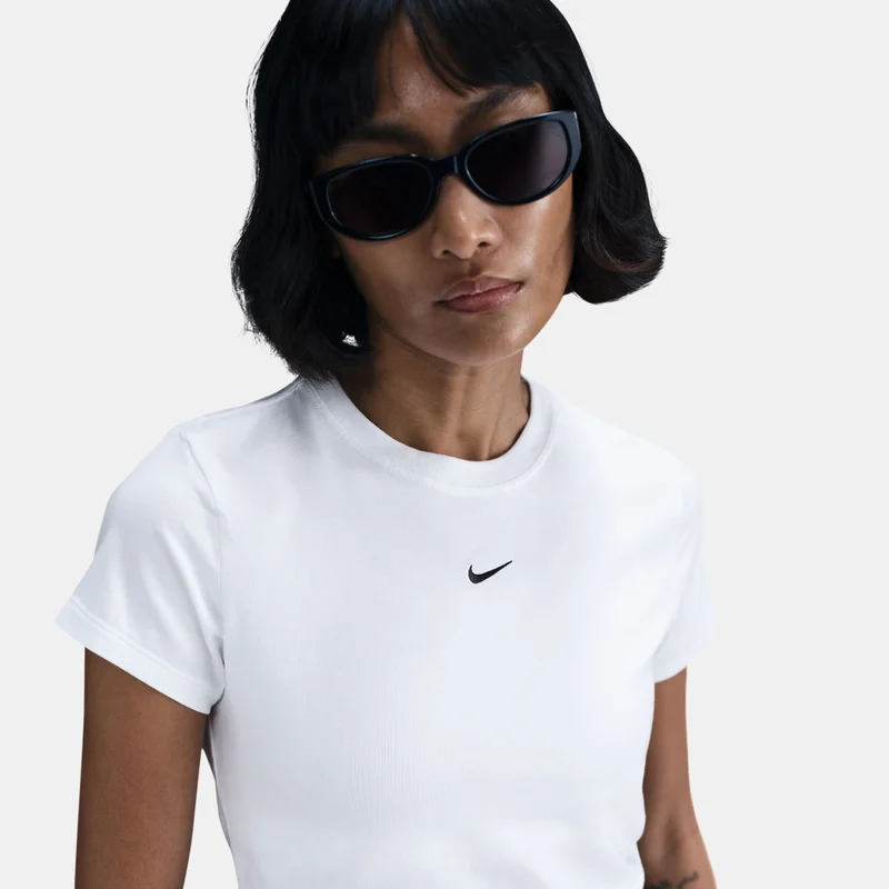 Nike Women's Sportswear Chill Knit Crop Top