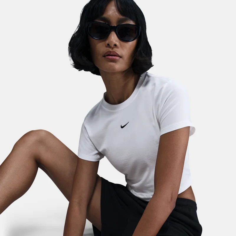 Nike Women's Sportswear Chill Knit Crop Top