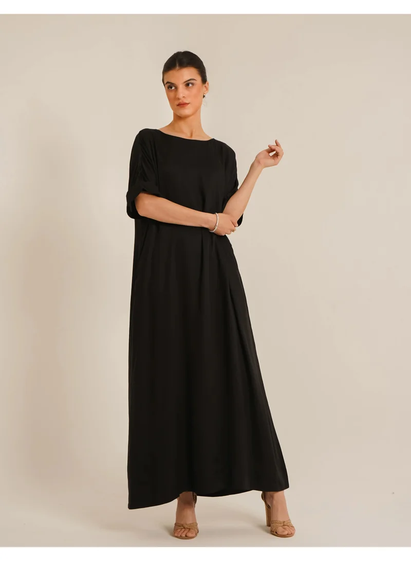 Noor Laila Black Dress – Softness in a Warm Neutral Tone made with TENCEL™