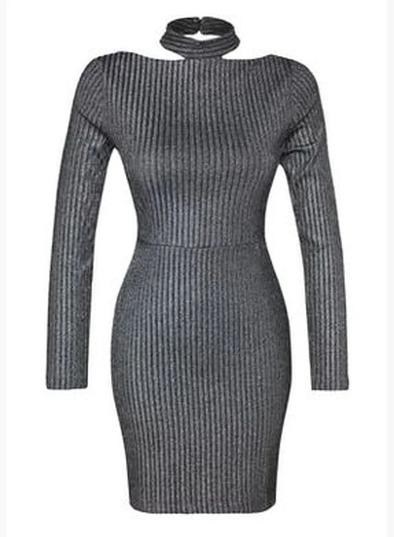 trendyol Gray Fitted Evening Dress TPRAW24EL00038