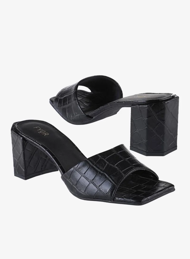 فايور Casual Round Heel Mule BSS 059