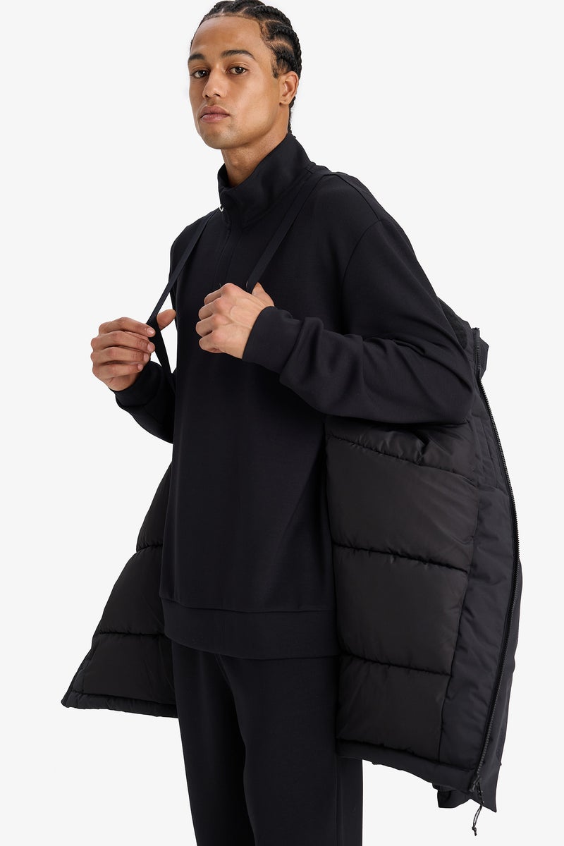 DeFacto Black Man Regular Fit Hooded Zippered Windproof Waterproof Puffer Jacket Casual - Image 5