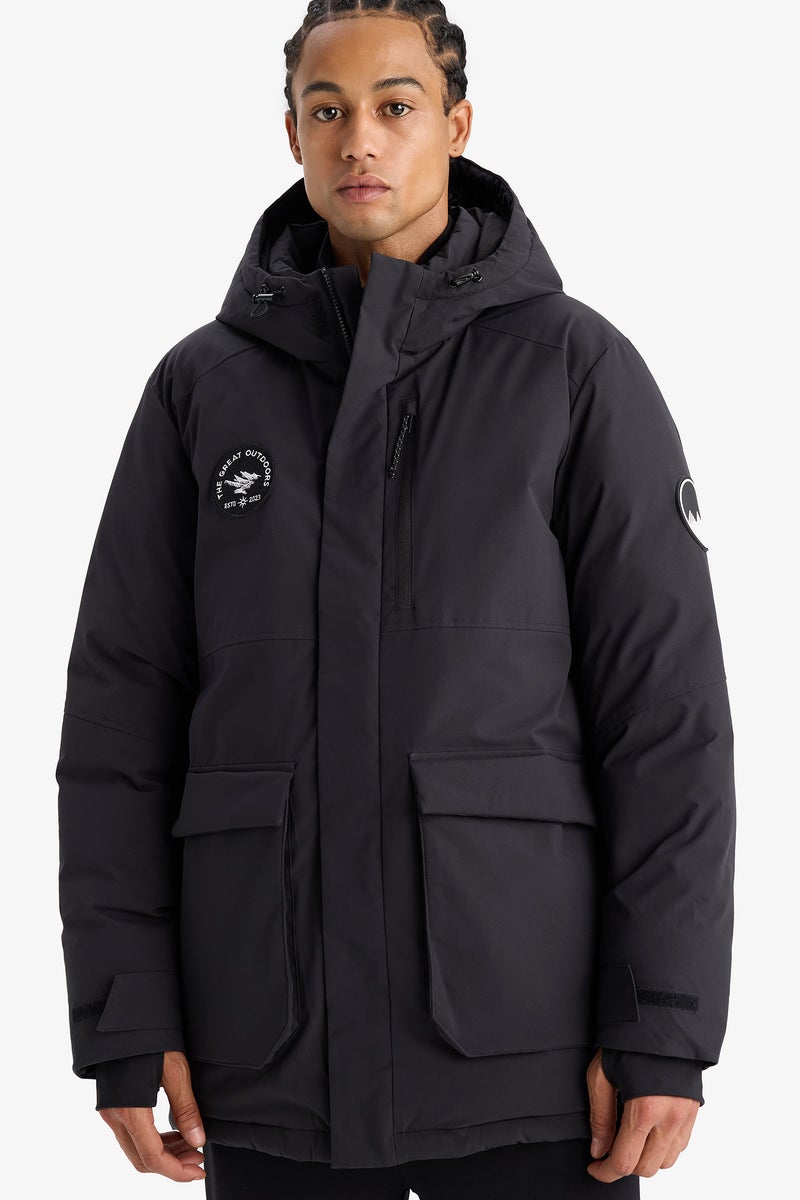 DeFacto Black Man Regular Fit Hooded Zippered Windproof Waterproof Puffer Jacket Casual - Image 1