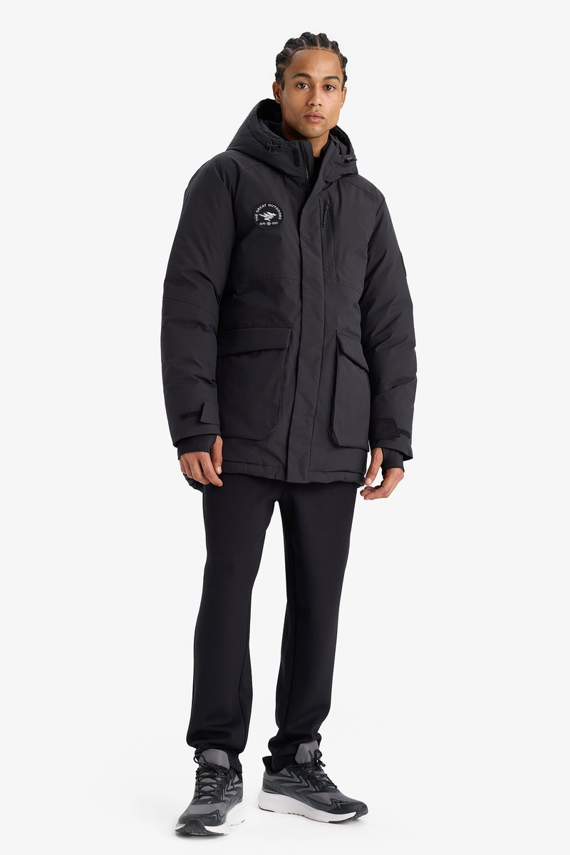 DeFacto Black Man Regular Fit Hooded Zippered Windproof Waterproof Puffer Jacket Casual - Image 2