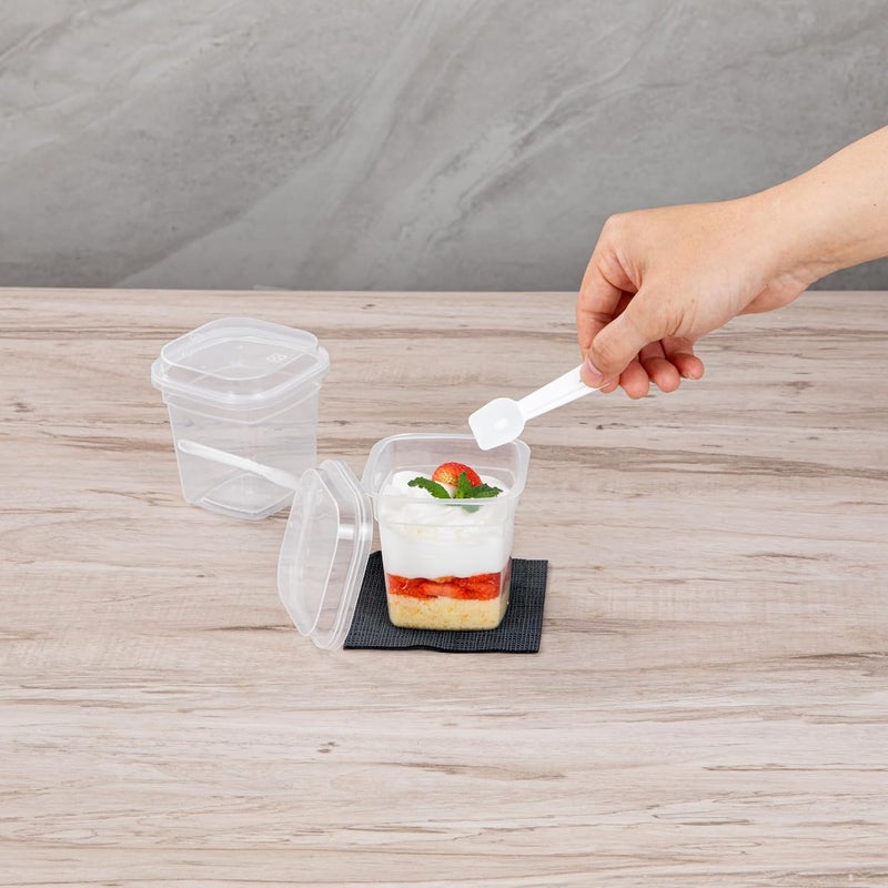 Restaurantware أكواب حلوى مطعم Mini Serve سعة 67 أونصة مع أغطية وملاعق 100 قطعة أكواب بارفيه بلاستيكية شفافة قابلة للتصرف متينة وقابلة للتكديس لتناول الحلويات الخارجية وطلبات التوصيل - Image 5