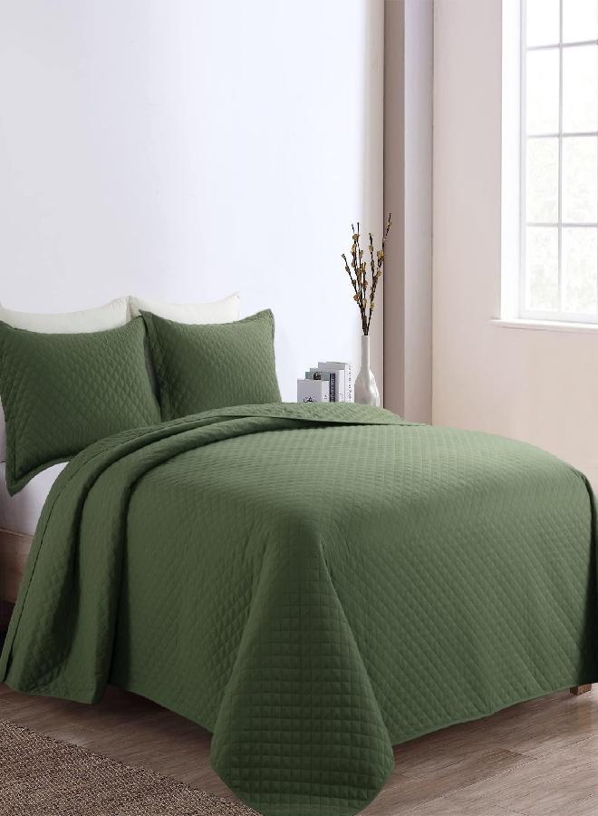 HOMBYS HOMBYS 3 Piece Oversized King Quilt Set Bedspread 120x132 Reversible Lightweight Coverlet Alaskan King Summer Comforter Set (Alaskan King 120x132, Green)  - Image 5