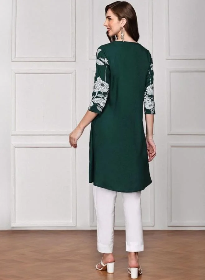 آي شين Women's Deep Green Rayon Printed Tunic Straight Fit Kurta