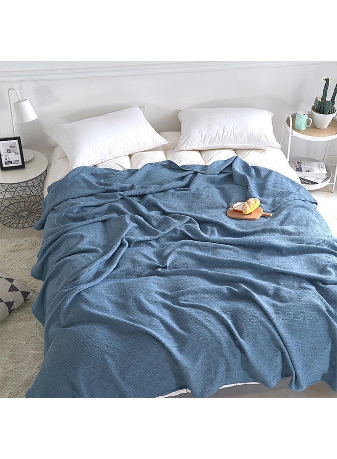 JOYBOS بطانية صيفية خفيفة الوزن وناعمة، مقاس كوين، 400 جرام لكل متر مربع، محبوكة وناعمة، بطانية دافئة مناسبة لجميع المواسم، مناسبة للسرير والأريكة، مصنوعة من القطن الأزرق، 150 × 200 سم - Image 4