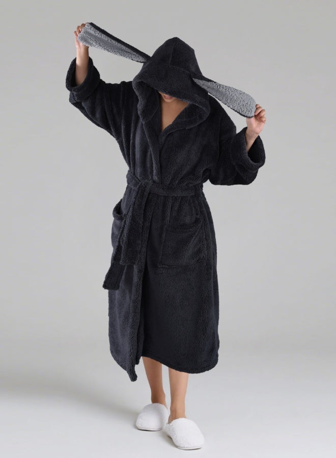 ايست من نون رداء حمام طويل بغطاء رأس - 240 جم/م² مصنوع من البوليستر الناعم والخفيف للنساء - غطاء رأس وجيب لطيف - لون رمادي غامق، مقاس كبير جدًا - Image 2