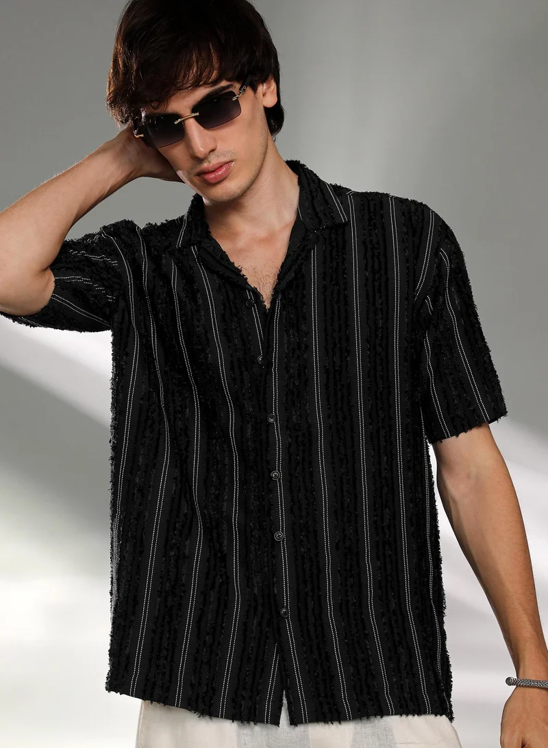 Campus Sutra Men's Raven Black Unhemmed Striped Oversized Shirt For Casual Wear | Cuban Collar | Short Sleeve | Button Closure | Oversized Shirt Crafted With Comfort Fit For Everyday Wear