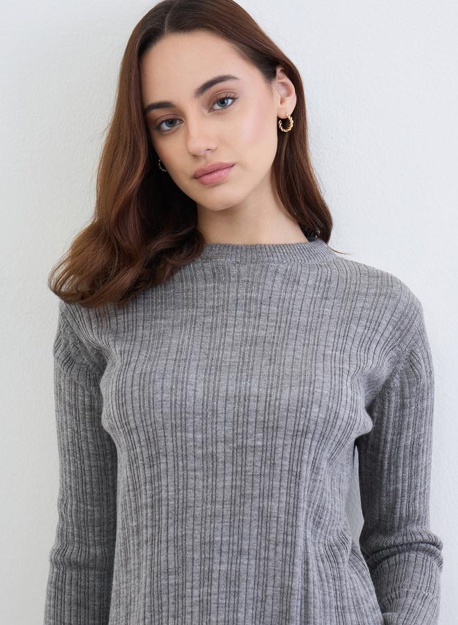 ستايلي طقم سويتر محبوك مضلع رمادي مع تنورة - Image 4