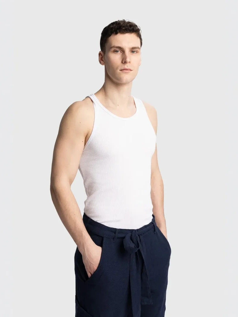 جيستو GIESTO Fitted Sleeveless U Collar T-Shirt