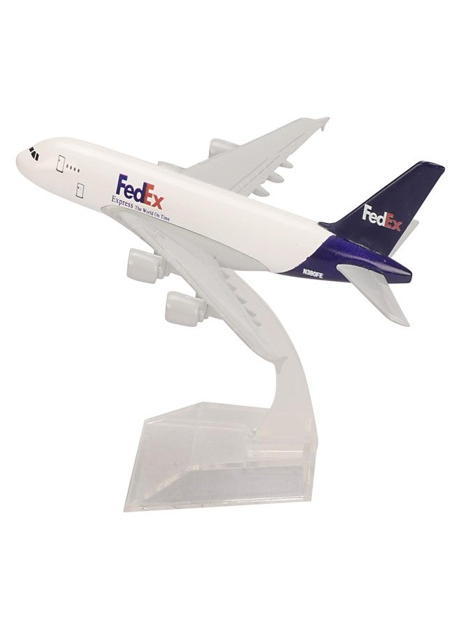 ARTVARKO Aeroplane FedEx Airlines Scale Model Die Cast Metal Aircraft Highly Detailed Replica Gift for Aviation Enthusiasts Multicolor 16 CM - Image 1