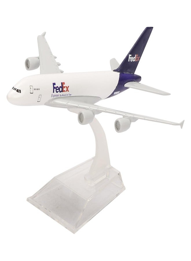 ARTVARKO Aeroplane FedEx Airlines Scale Model Die Cast Metal Aircraft Highly Detailed Replica Gift for Aviation Enthusiasts Multicolor 16 CM - Image 3