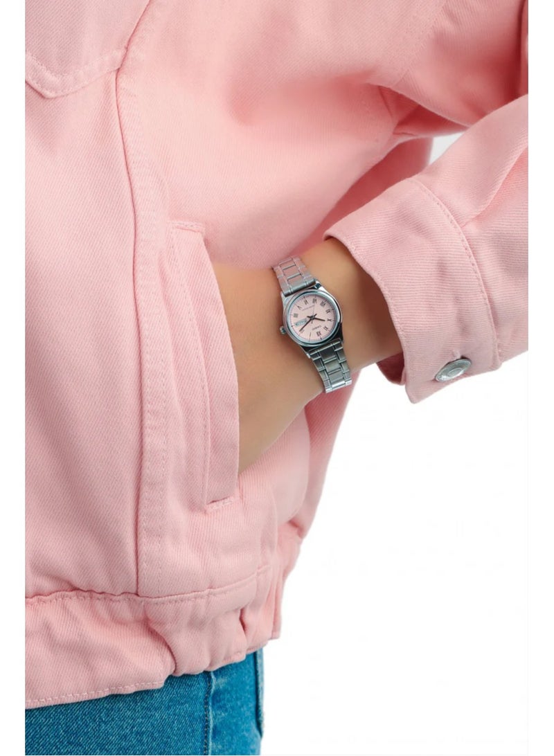 Casio LTP-V006D-4BUDF Watch for Women Analog Silver Metal - Image 3