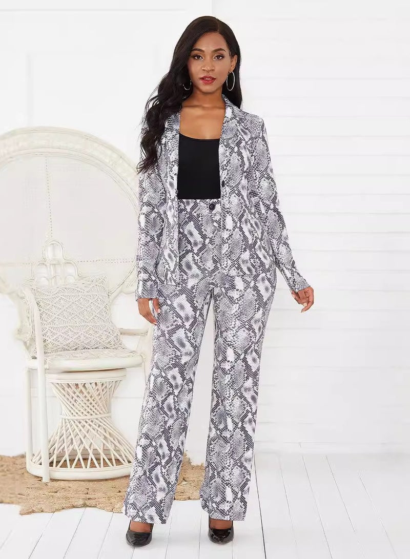 Shougu Fashionable And Elegant Snake Print Suit Pants Set  - Image 3
