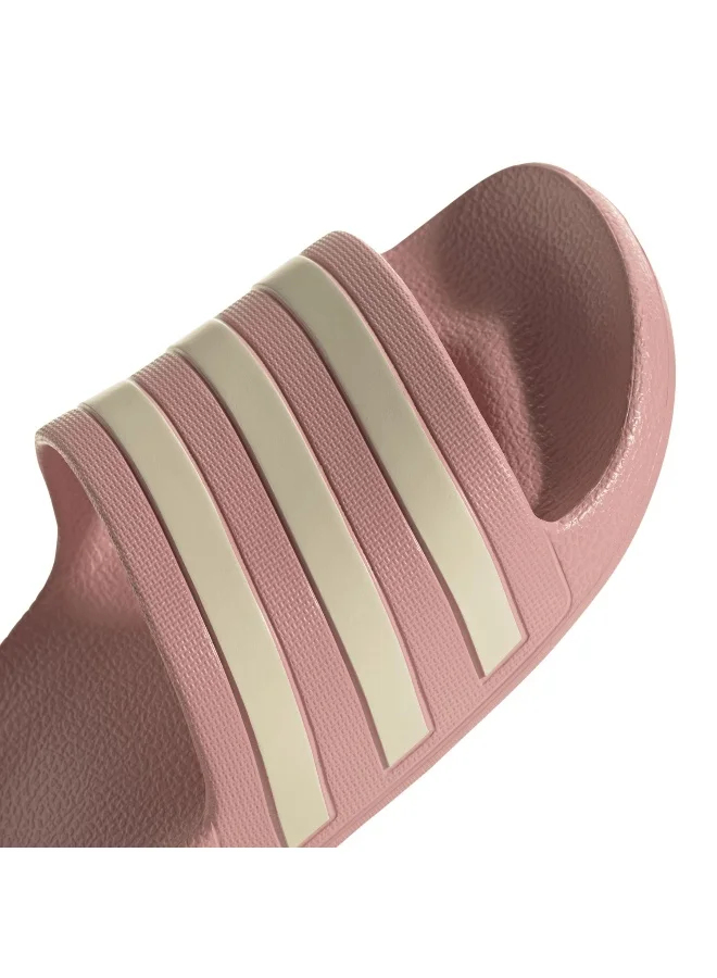 adidas أديليت أكوا وردي سلايدز رياضية للنساء 4