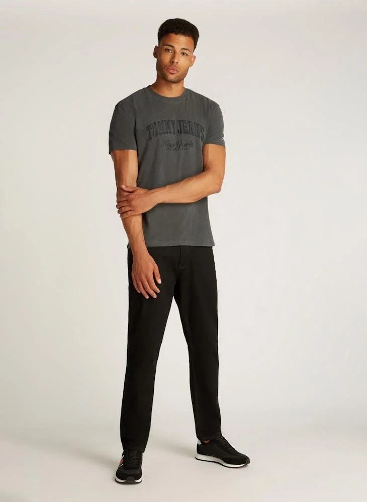 تومي جينز Logo Short Sleeve Crew Neck T-Shirt