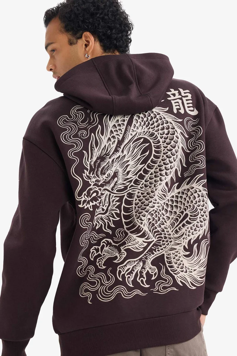 ديفاكتو Boxy Fit Printed Long Sleeve Hoodie