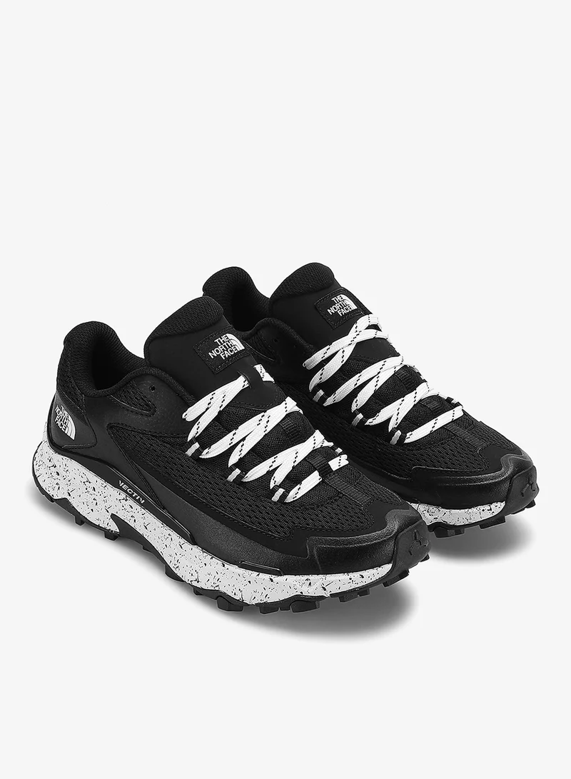 ذا نورث فيس حذاء هايكنج فيكتيف تارافال للنساء