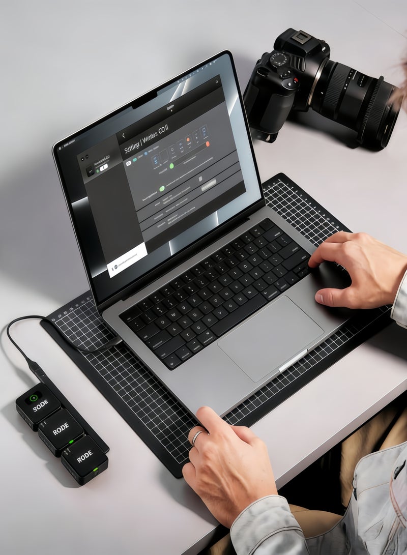 رود RØDE Wireless GO III (Gen 3) - ميكروفون لاسلكي مدمج - صوت نقي، تسجيل عائم 32 بت، التحكم التلقائي في المستوى، للهواتف والكاميرات وأجهزة الكمبيوتر (أسود) - Image 2