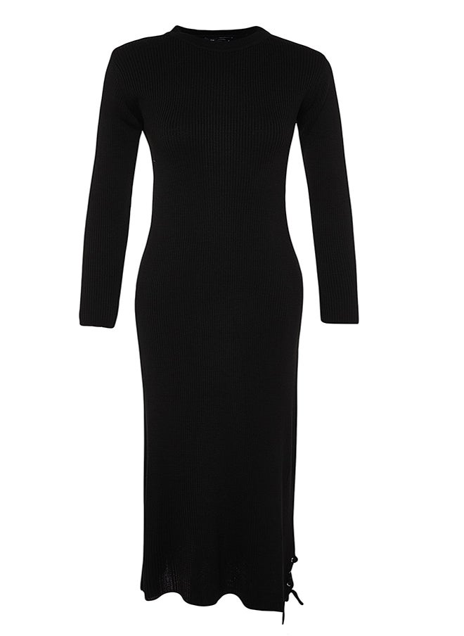 trendyol Black Eyelet Detailed Knitwear Dress TCTAW24EB00024  - Image 5